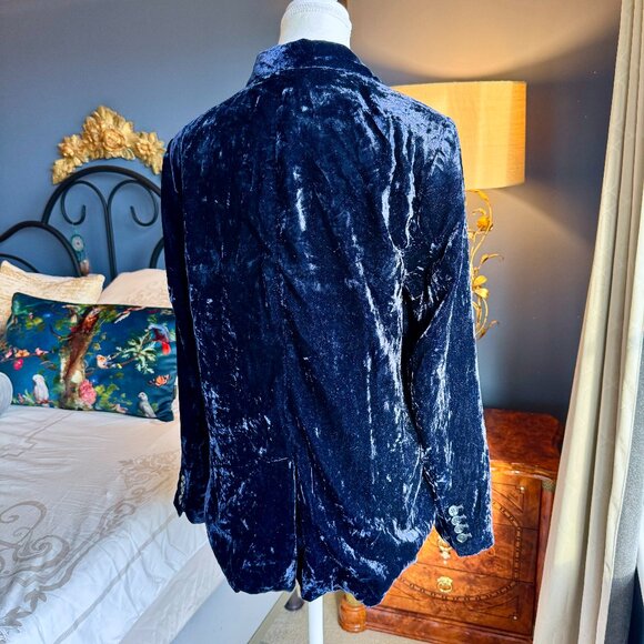 Simons Navy Blue Crushed Velvet Blazer - Picture 6 of 12